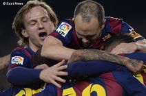 Primera Division: FC Barcelona znów rozbiła Elche, Tytoń z bagażem 6 goli