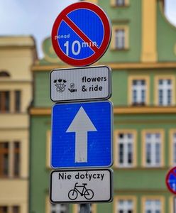 Wrocław. "Flowers & Ride". Takiego znaku jeszcze nie było