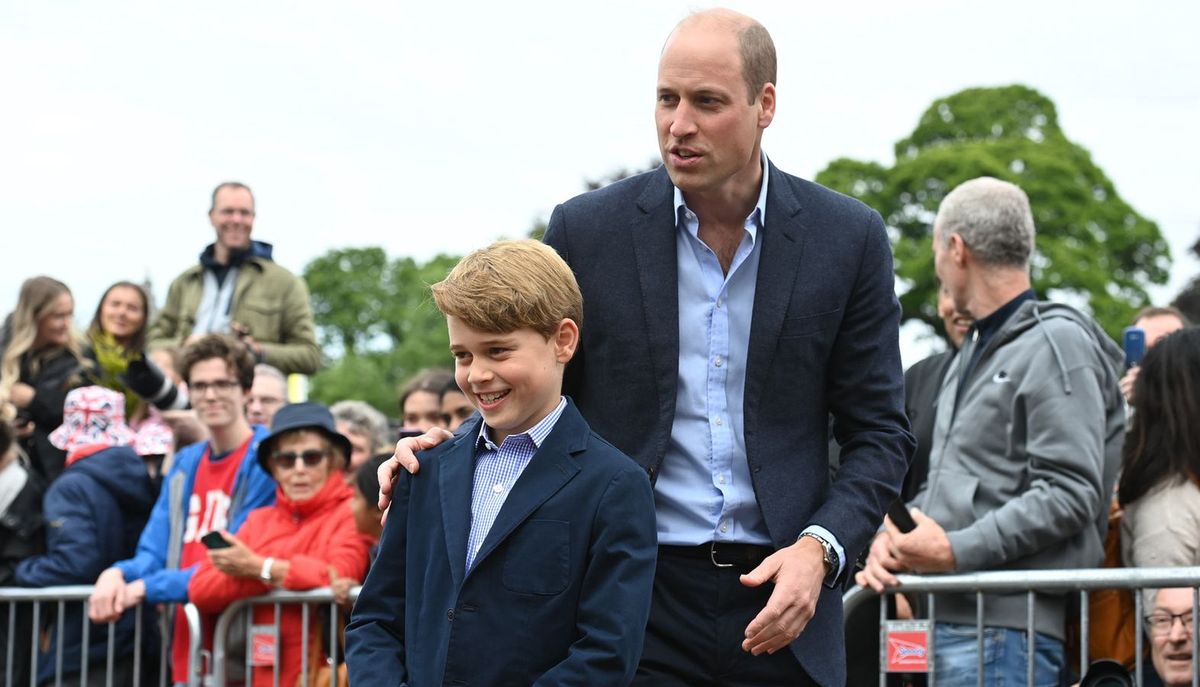 Książę William z najstarszym synem Georg'em podczas obchodów platynowego jubileuszu królowej w Cardiff 