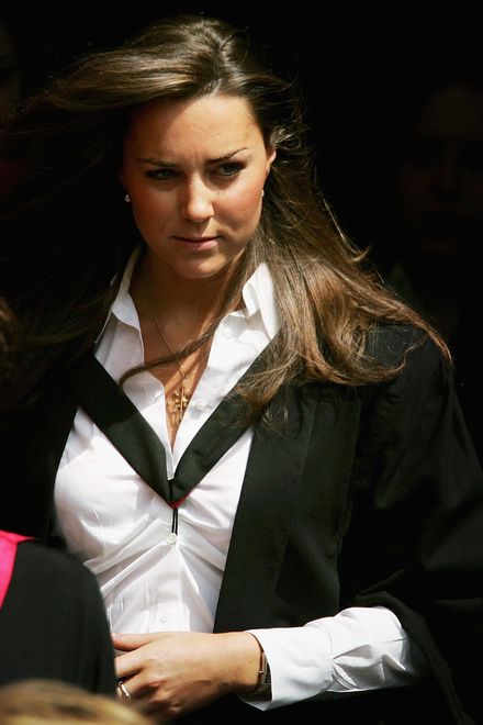 Prince William Graduates From St AndrewsST ANDREWS, UNITED KINGDOM - JUNE 23: Kate Middleton leaves Younger Hall after her graduation ceremony, June 23, 2005 in St Andrews, Scotland.  The Prince, who earnt a 2:1 class Ma in Geography, will lose the special protection set up to prevent the media from trailing him whilst he was in full-time education. William will be conducting his first solo official engagements in New Zealand over the next few months which will include ceremonies marking the anniversary of the end of World War II.  (Photo by Bruno Vincent/Getty Images)Bruno VincentEOS1DMkII-207135 education royalty royals diana 53053338