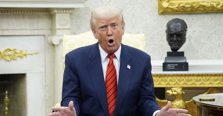 Trump ocenia szanse na zawieszenie broni. "To nie jest łatwe"