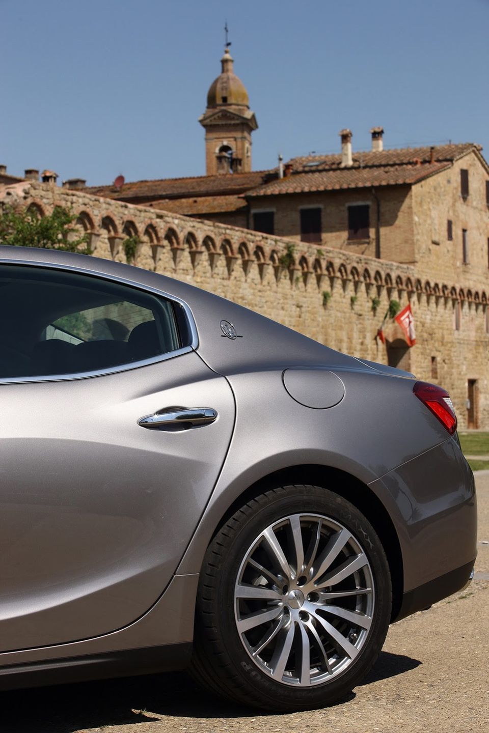 2014 Maserati Ghibli - Włosi wiedzą, co to piękno [galeria] 178