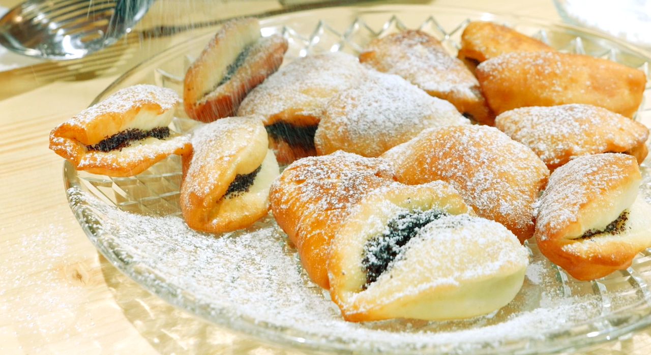 Podlaskie racuchy z makiem. Koło Gospodyń Wiejskich zdradziło swój przepis