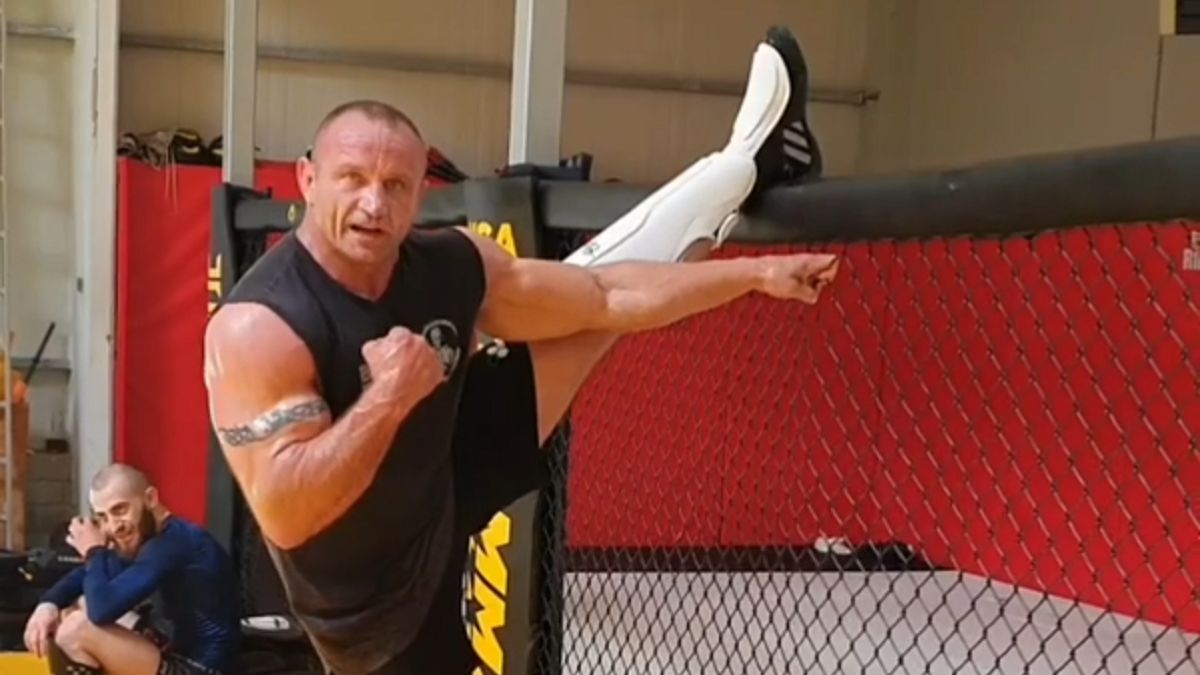 Mariusz Pudzianowski w kapitalnej formie. Film przestrogą dla "Jurasa"
