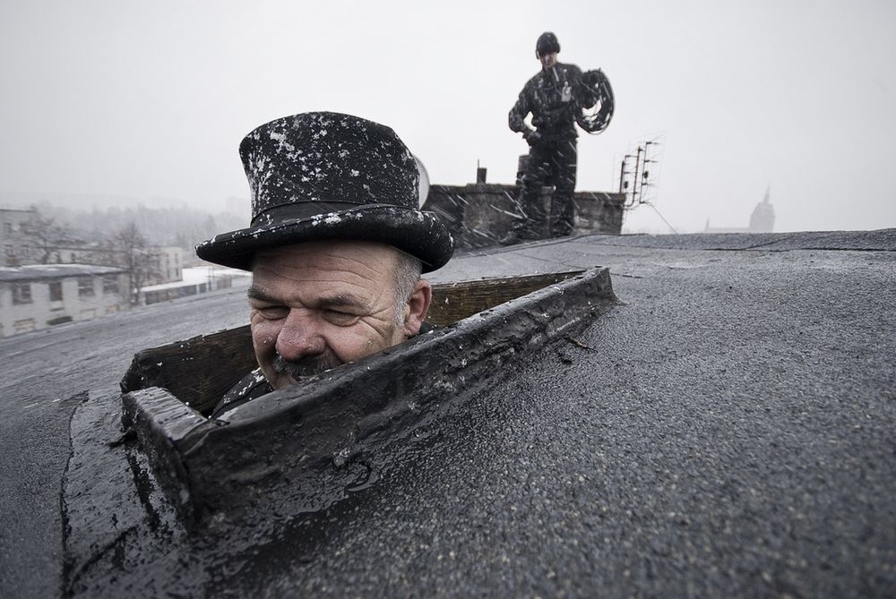 Początki w streetu dla każdego są trudne. Pamiętam jak ja na początku „czaiłem” się w ciemnych kątach i chowałem za rogami. Też tak miałeś?