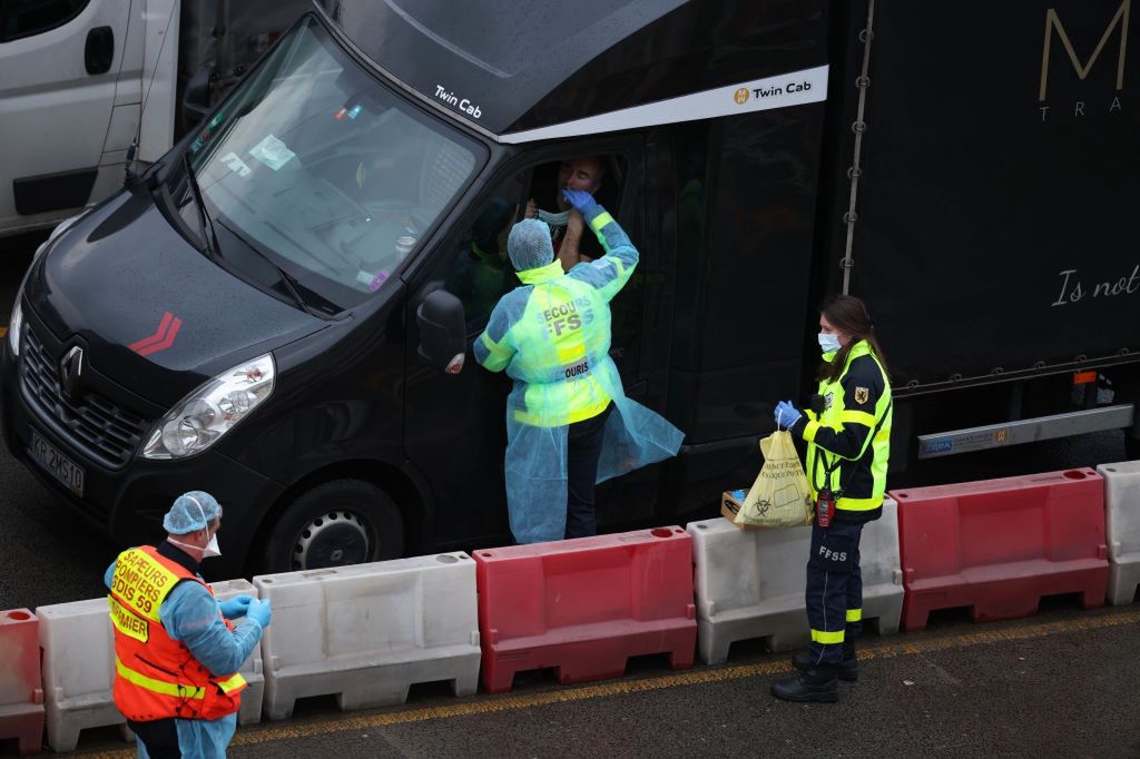 Kierowcy uwięzieni w Dover 