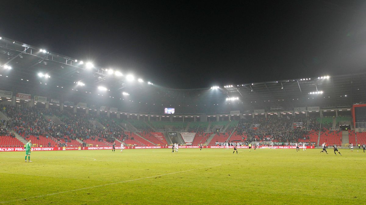 Newspix / MICHAŁ CHWIEDUK / FOKUSMEDIA.COM.PL / Na zdjęciu stadion GKS-u Tychy