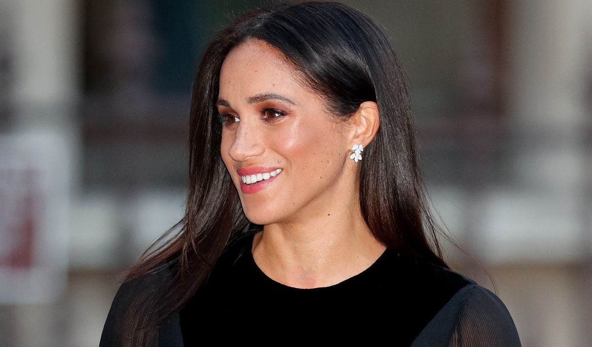 Meghan Markle oskarża brytyjski tabloid o zniszczenie jej relacji z ojcem