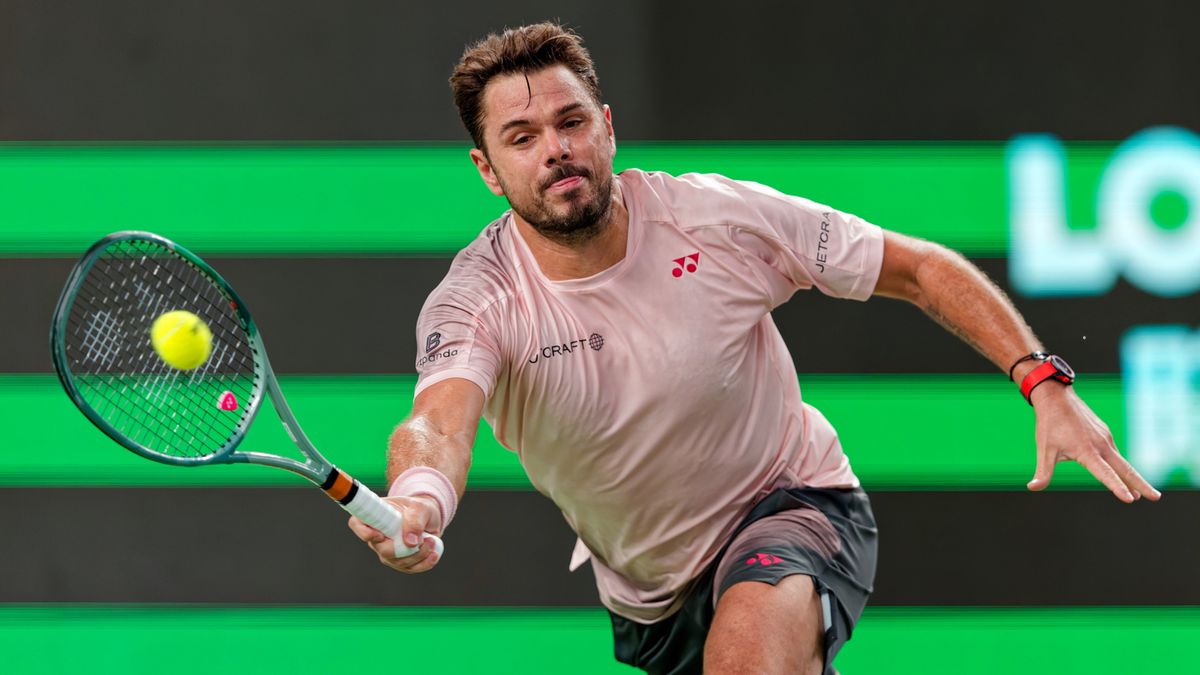 PAP/EPA / Alex Plavevski / Na zdjęciu: Stan Wawrinka