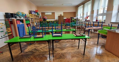 "Sytuacja jest alarmująca". Doniesienia uczniów płyną z wielu miast