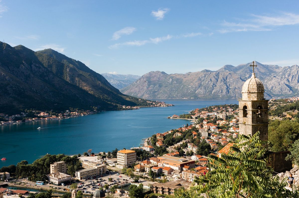 Polacy mogą podróżować do Czarnogóry w zorganizowanych grupach turystycznych