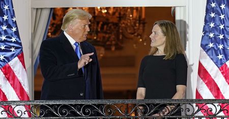 Klamka zapadła. Amy Coney Barrett sędzią Sądu Najwyższego