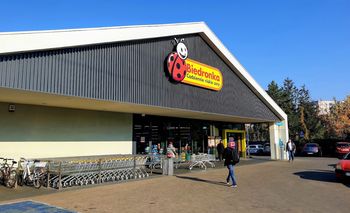 Biedronka sprzedaje masło za 3,99 zł. Jest limit