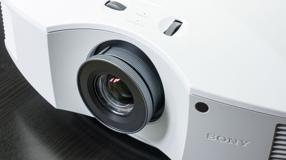 Projektor kina domowego Sony VPL-HW45ES – diament dla wymagających 1