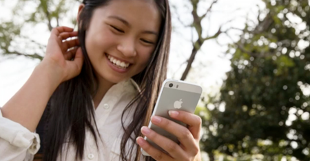 Apple prezentuje iPhone'a SE: 4-calowy wyświetlacz i wydajność 6S