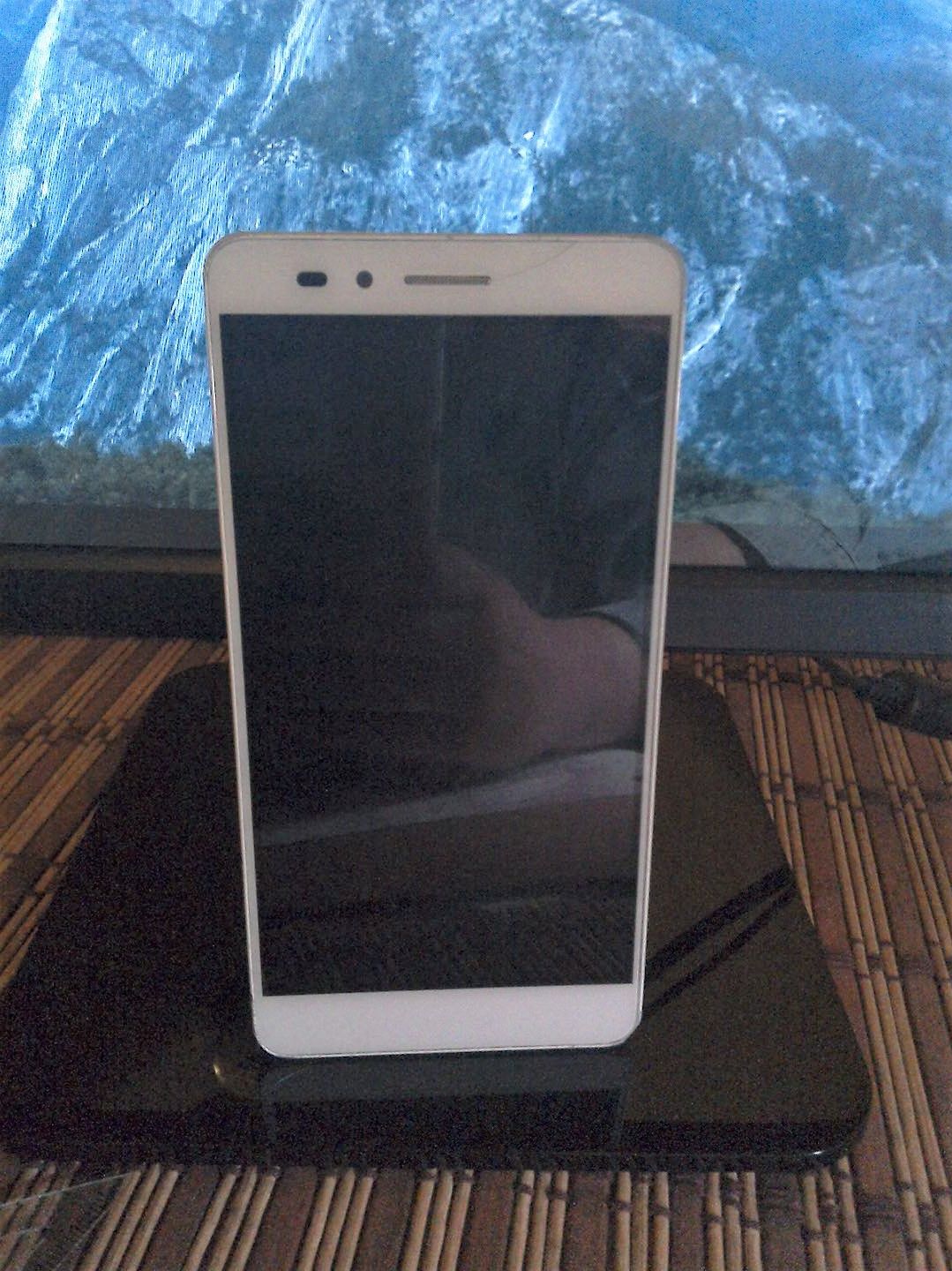 Honor 5x ponad rok później