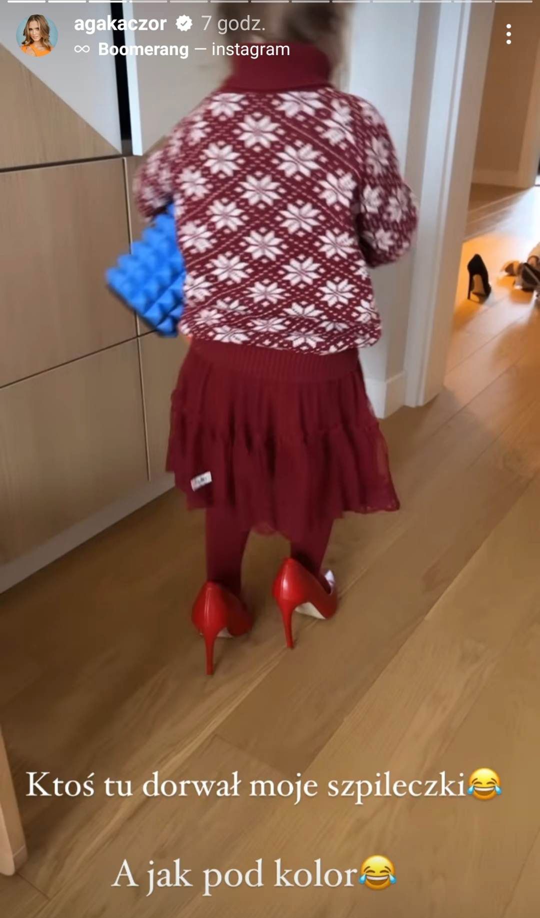 Agnieszka Kaczorowska pokazała córkę w butach na obcasie