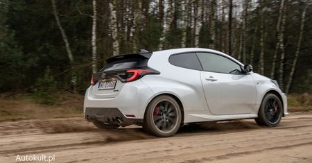 Toyota GR Yaris z 8-stopniowym automatem istnieje. Wciąż czekamy na decyzję
