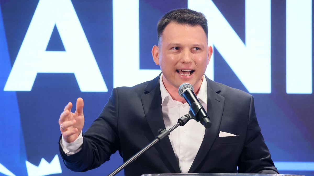 Konfederacja przedstawia za?o?enia kampanii do europarlamentu
Fot. Pawel Wodzynski/East News, Warszawa, 15.04.2024.  Liderzy Konfederacji przedstawiaja zalozenia kampanii oraz zaprezentuja kandydatow do Europarlamentu.
N/z: Slawomir Mentzen
Pawel Wodzynski