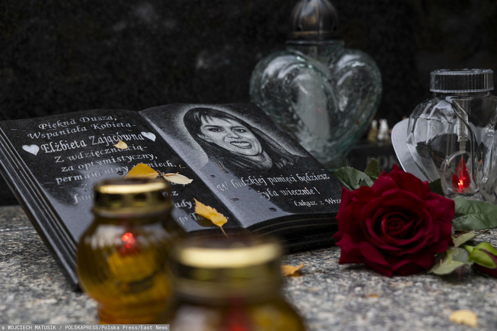 Grób Elżbiety Zającówny 
