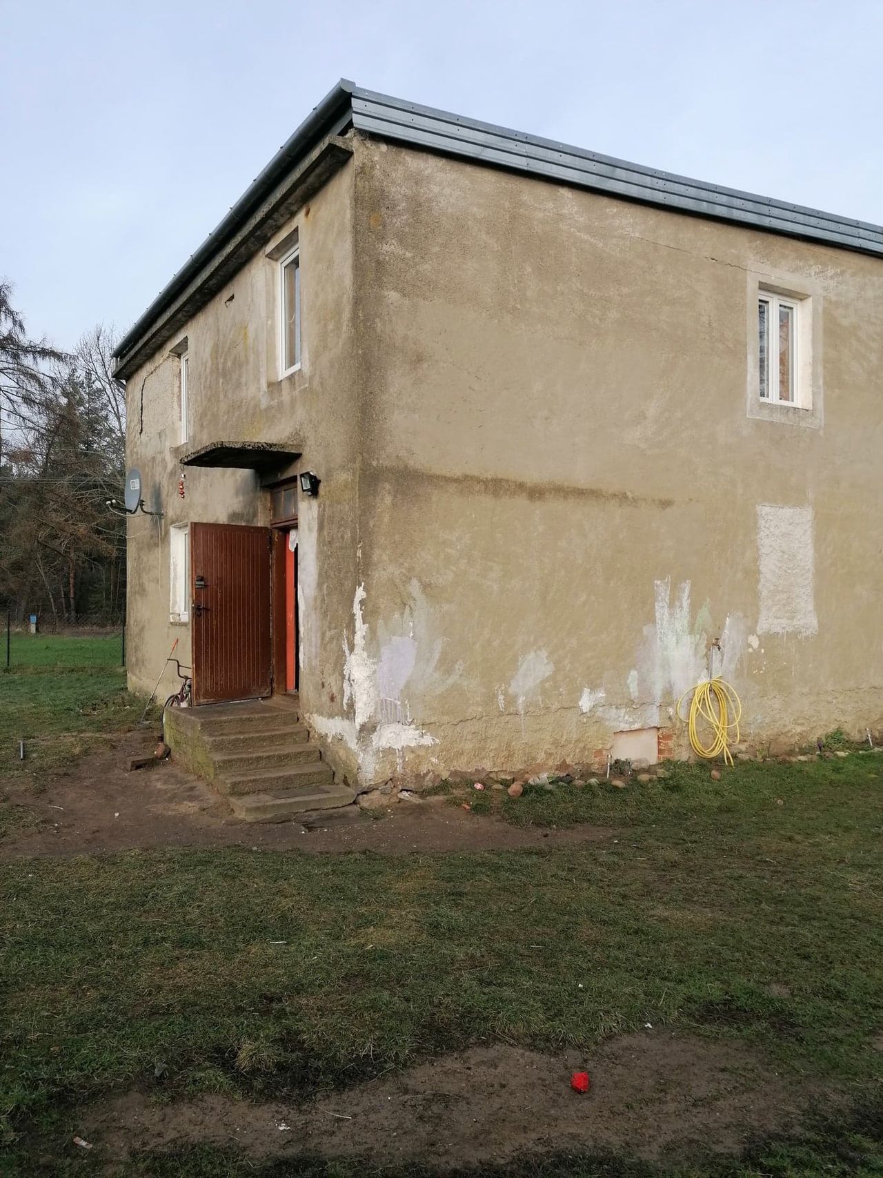 Mama 9-ciorga dzieci potrzebuje wyremontować łazienkę i kuchnię. Można jej w tym pomóc