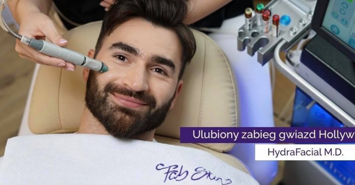 Jacek Jelonek  reklamuje zabieg powiększenia prącia