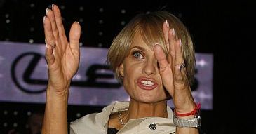 Co oznacza "czerwona nitka" Kręglickiej?