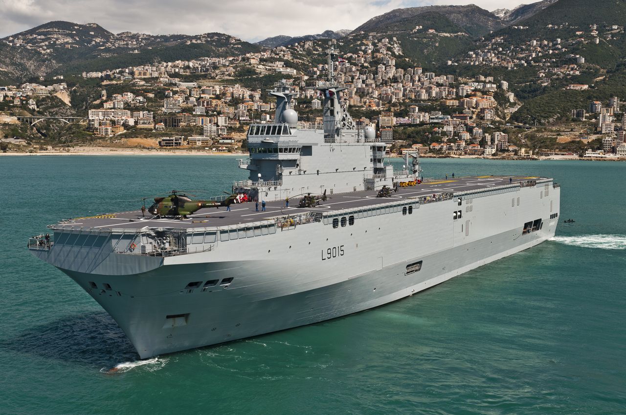 France sends aircraft carrier Dixmude to Egypt due to "too many victims"