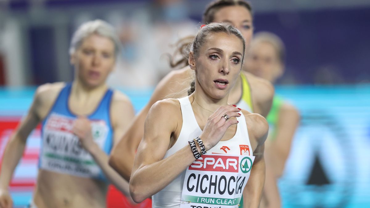 TORUN, POLAND - MARCH 05: Angelika Cichocka of Poland competes in the Women's 800 metres during the first session on Day 1 of European Athletics Indoor Championships at Arena Torun on March 05, 2021 in Torun, Poland. Sporting stadiums around Poland remain under strict restrictions due to the Coronavirus Pandemic as Government social distancing laws prohibit fans inside venues resulting in games being played behind closed doors. (Photo by Alexander Hassenstein/Getty Images for European Athletics)