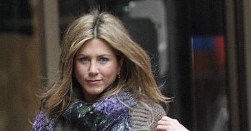 Aniston jest zazdrosna o ciążę Jolie
