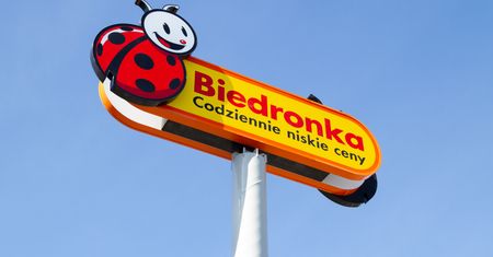 Afera w toruńskiej Biedronce. Sieć błyskawicznie zareagowała