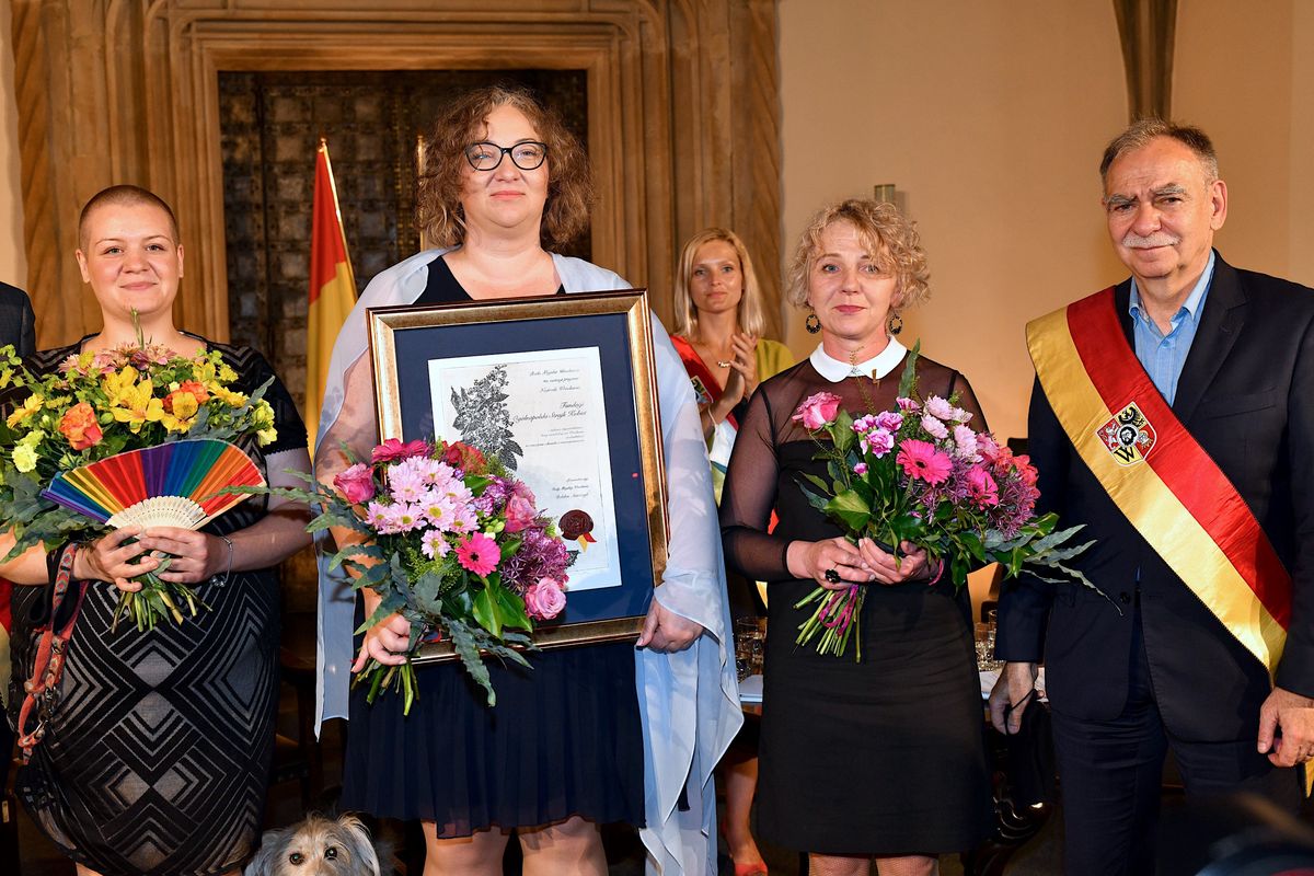 Nagroda Wrocławia dla Strajku Kobiet. Marta Lempart osobiście odebrała wyróżnienie 