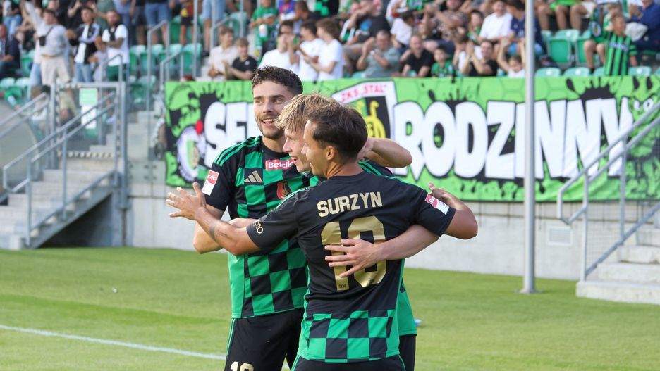 Piłkarze Stali Stalowa Wola ostatnio mają sporo powodów do radości - czy podobnie będzie w sobotnim meczu