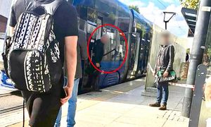 "W ręku miał topór". Sceny w Toruniu. Sterroryzował pasażerów