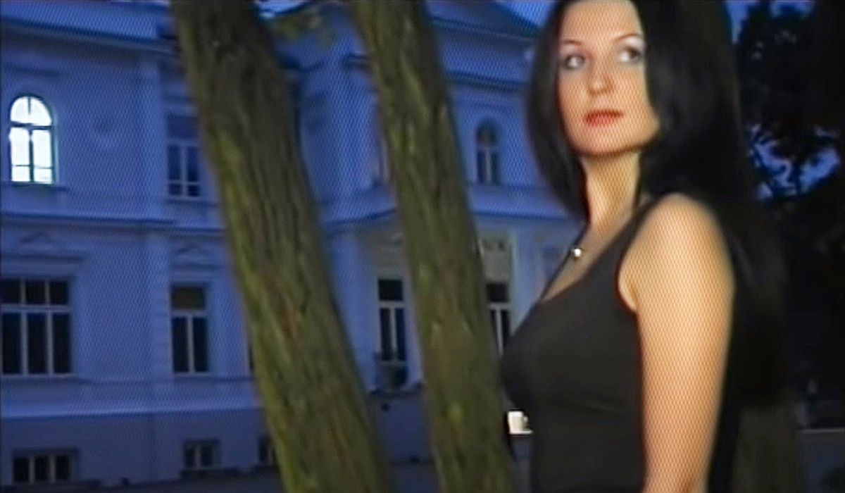 Danuta Martyniuk w teledysku.