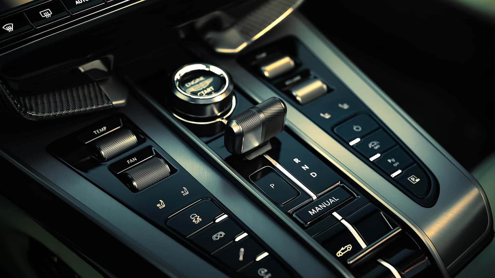 Aston Martin Vanquish Volante