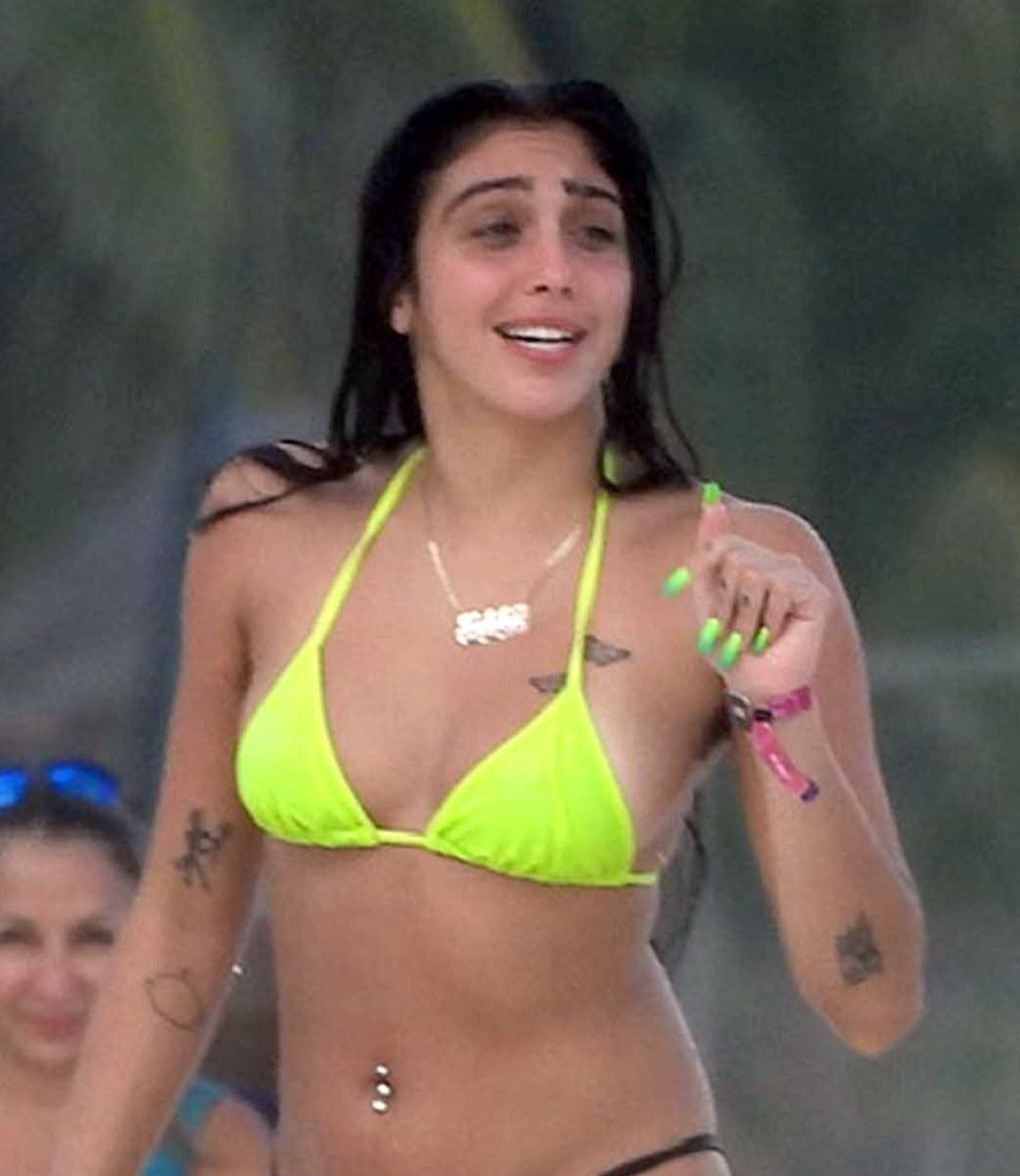 Córka Madonny Lourdes Leon na wakacjach z ukochanym