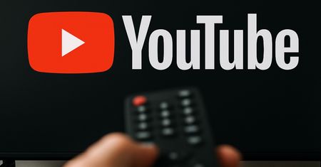 YouTube zmienia zasady gry. Tak, chodzi o filmy generowane przez AI