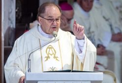 Toruń. O. Rydzyk chce napisać książkę. Apeluje o pomoc