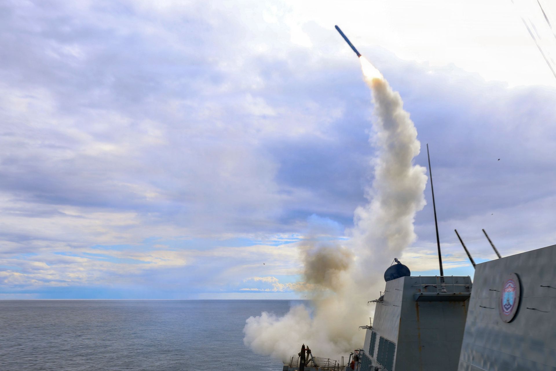 USA w kryzysie: Jak wojna z Iranem podkopuje siły zbrojne i zagraża globalnej stabilizacji
