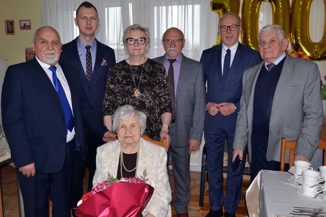 100. urodziny mieszkanki Miasta i Gminy Bodzanów. Wyjątkowy jubileusz Pani Józefy Rakowskiej!
