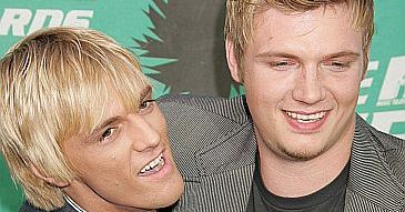 Aaron Carter za kratkami!