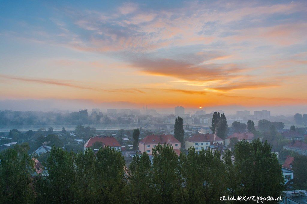Paweł Szpala fotografował przez rok widok ze swojego okna. Inspiracja na zdjęcia 4 pór roku bez wychodzenia z domu 18