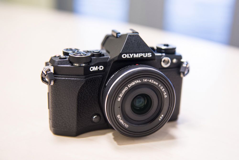 Olympus OMD E-M5 Mark II w naszych rękach 2