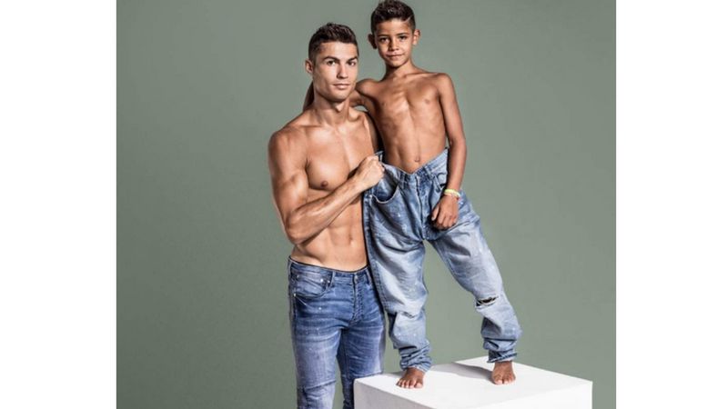 Marka, którą promoje ojciec i syn 