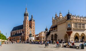 Fala zwolnień grupowych. 1300 osób straci pracę w jednym mieście