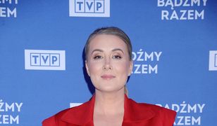 Urszula Rogala cała w czerwieni. Tak przyszła na ramówkę TVP