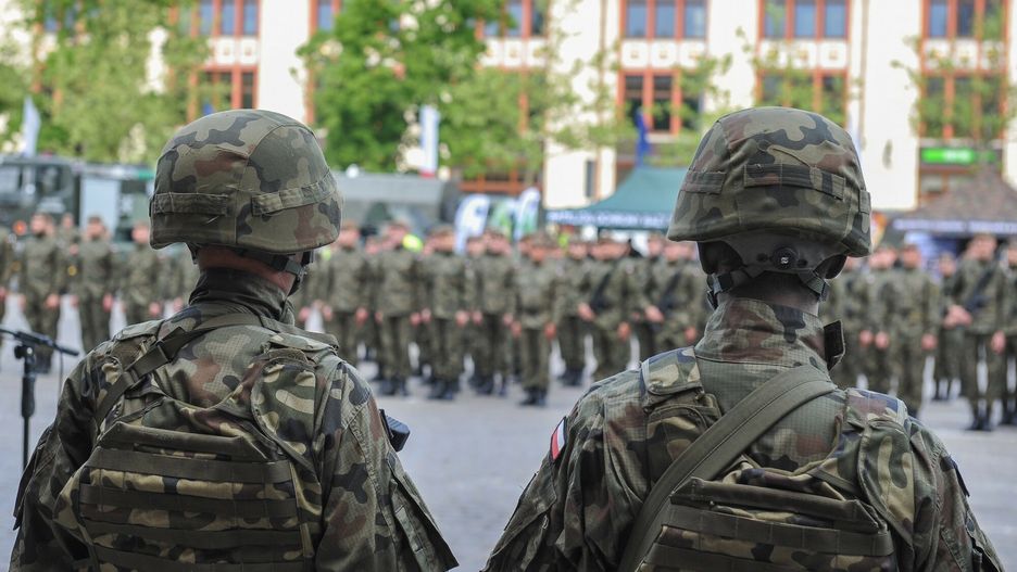 Obowiązkowe szczepienie w Garnizonie Warszawa? O wyjaśnienia pytamy dowództwo i MON