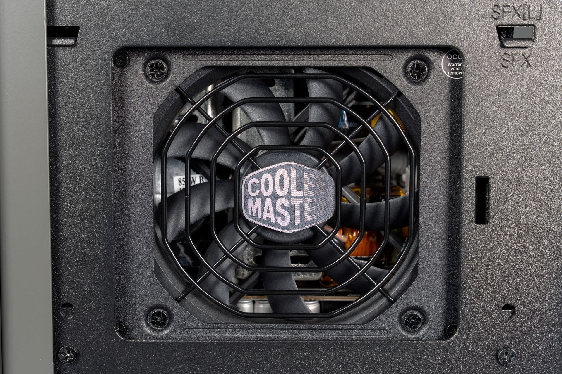 Cooler Master MasterBox NR200P MAX