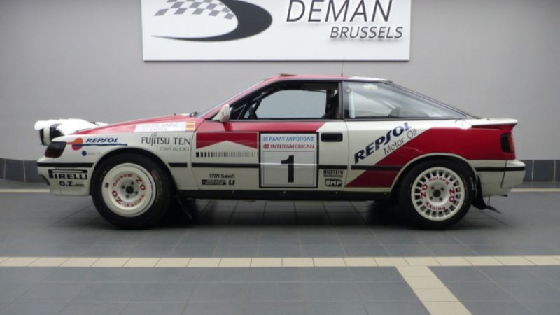 Autentyczna rajdówka Carlosa Sainza - Toyota Celica ST 165 GT4